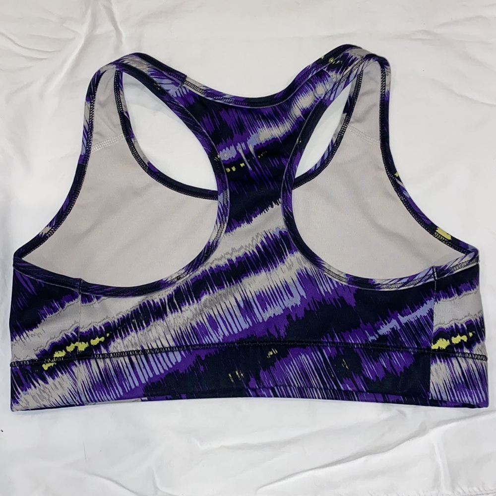 nike - Picture 2 of 2